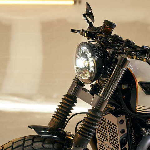 Faro Giroscópico 18cm