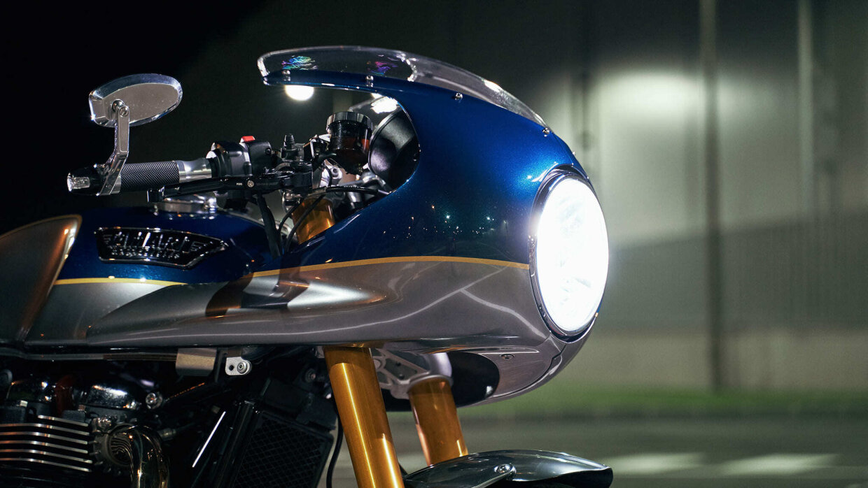 triumph thruxton r cafe racer tamarit dakota iglesias