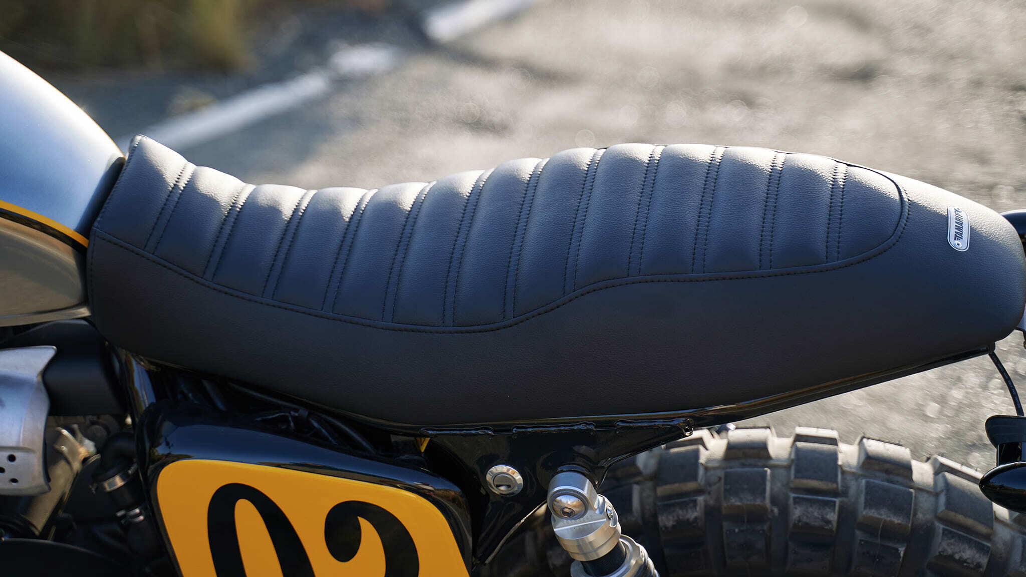 triumph street scrambler scrambler style tamarit toxicosmos